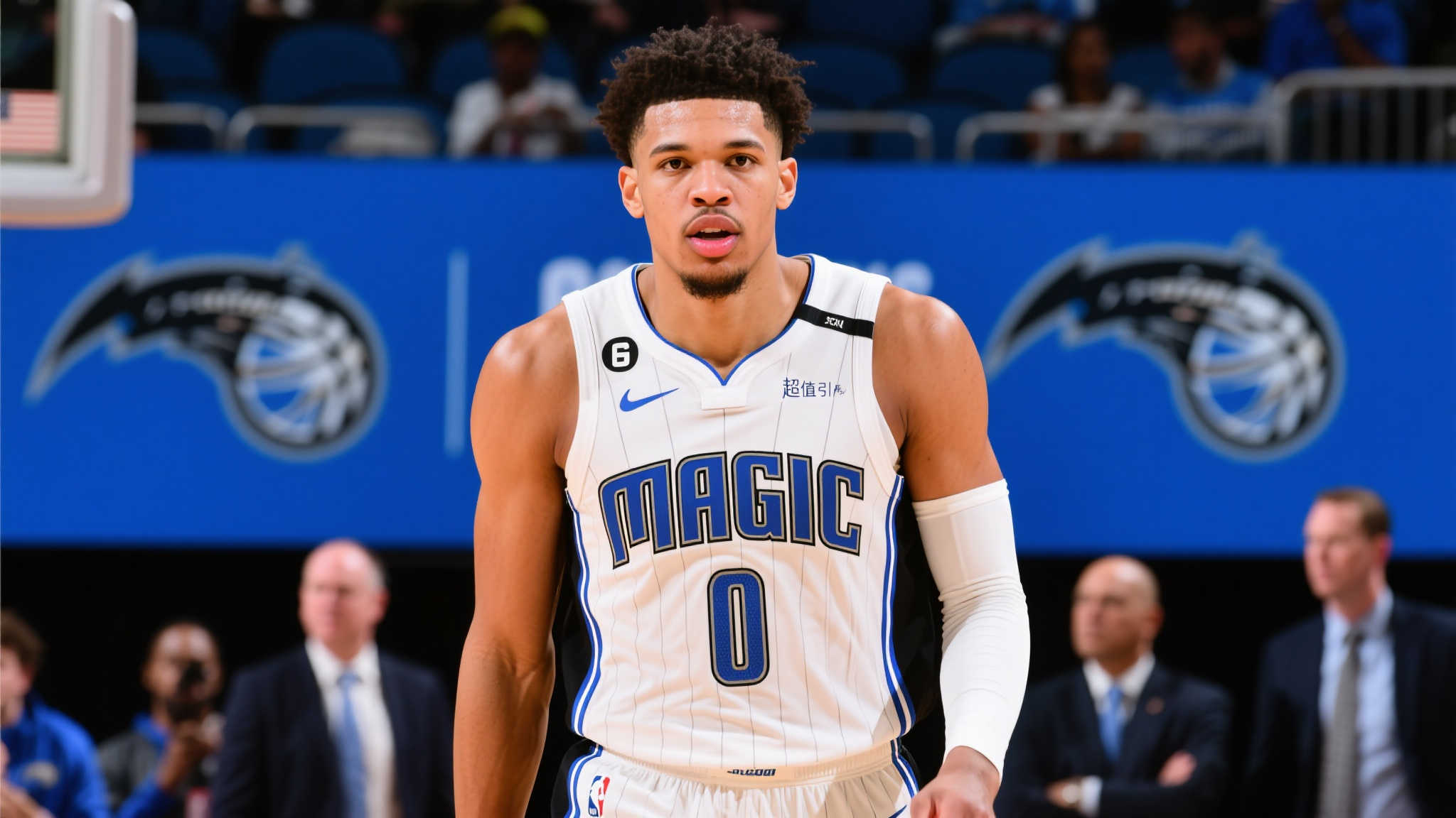 予厚望来稳 予厚望来稳